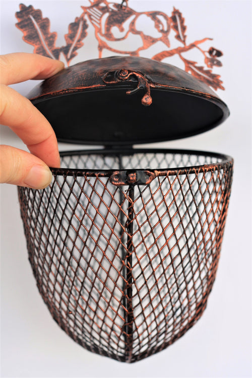 Acorn & Robin Metal Bird Feeder
