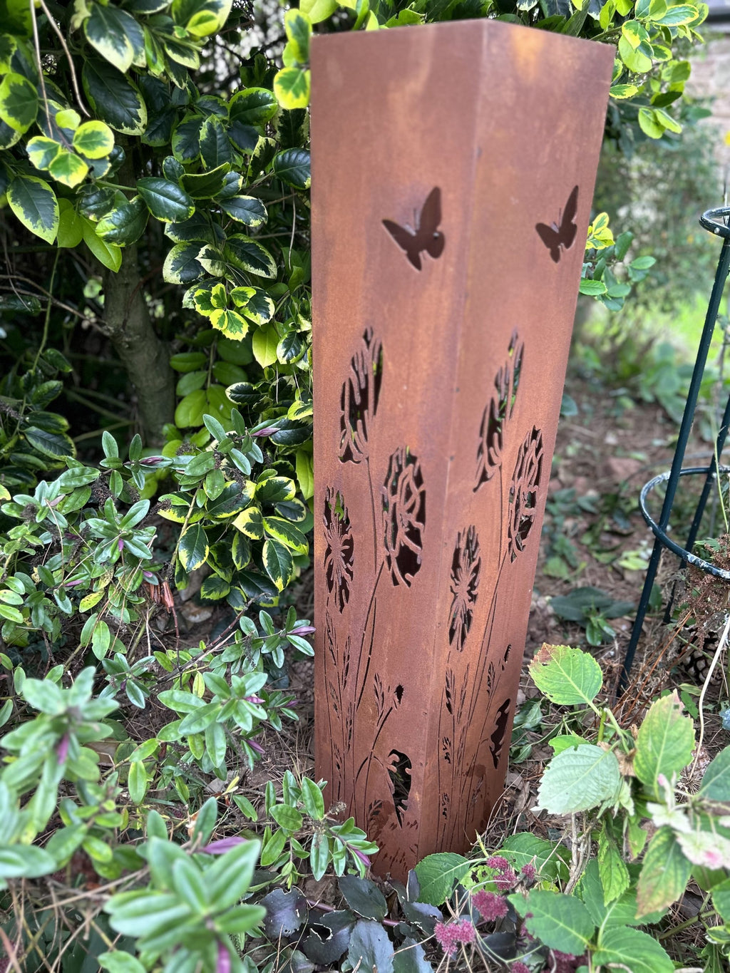 Wild Meadow Laser Cut Steel Garden Column | 90cm