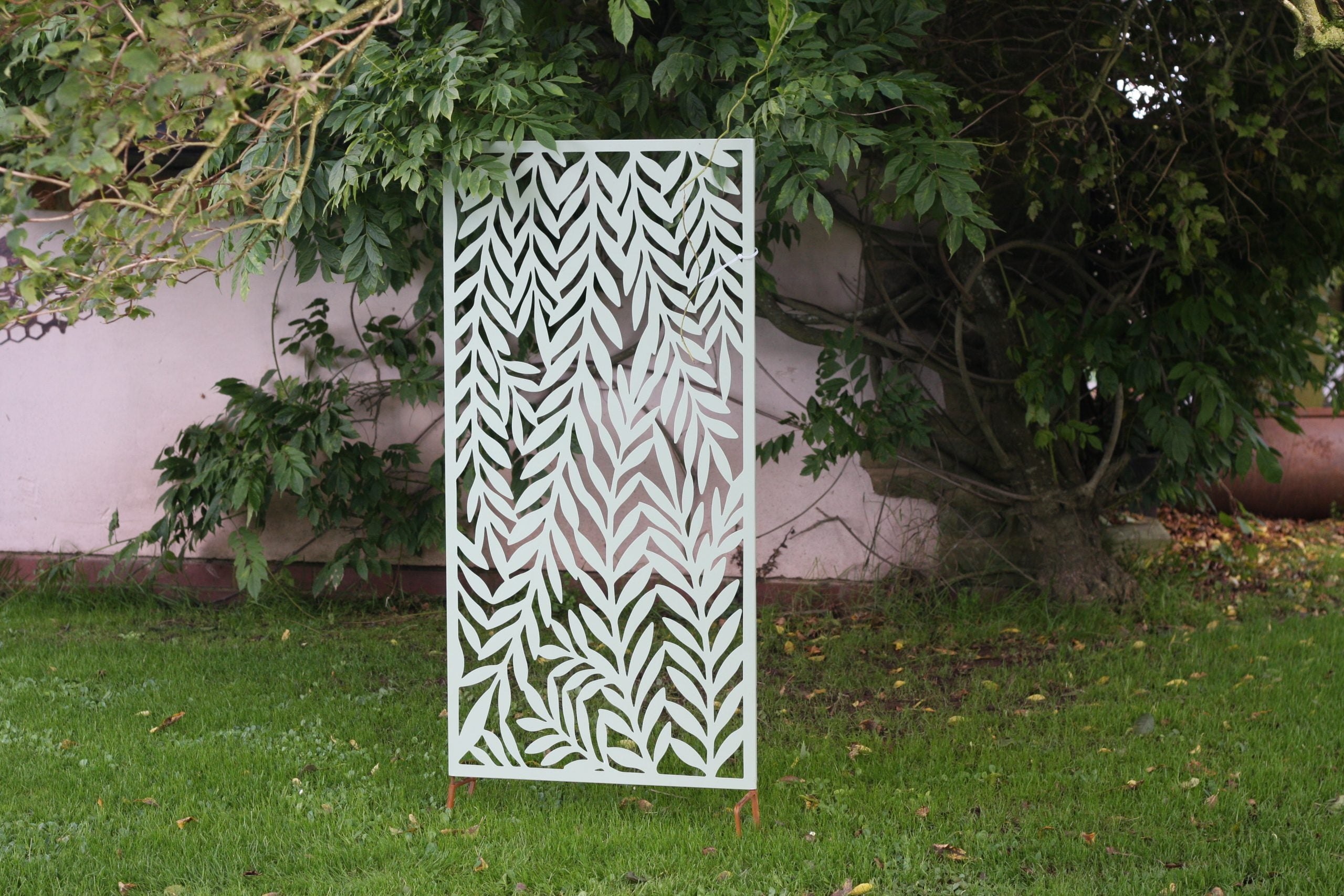 Willow Steel Garden Panel Privacy Screen in Sage Green | 60x120cm
