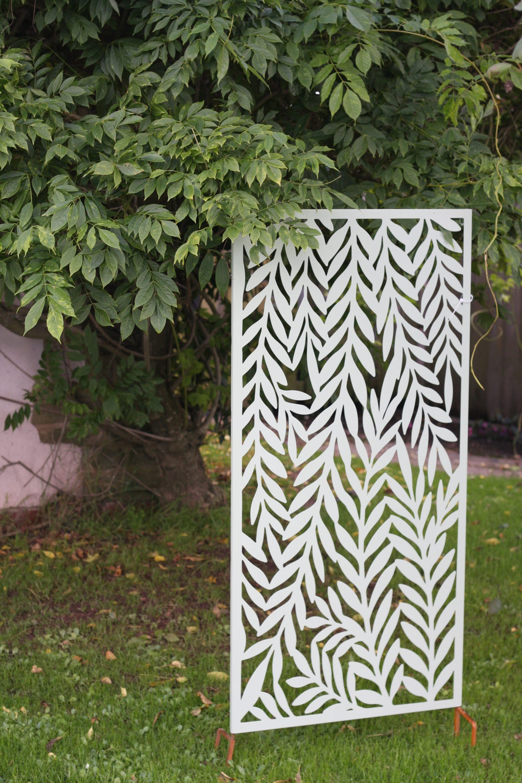 Willow Steel Garden Panel Privacy Screen in Sage Green | 60x120cm