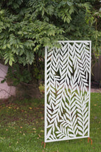 Willow Steel Garden Panel Privacy Screen in Sage Green | 60x120cm