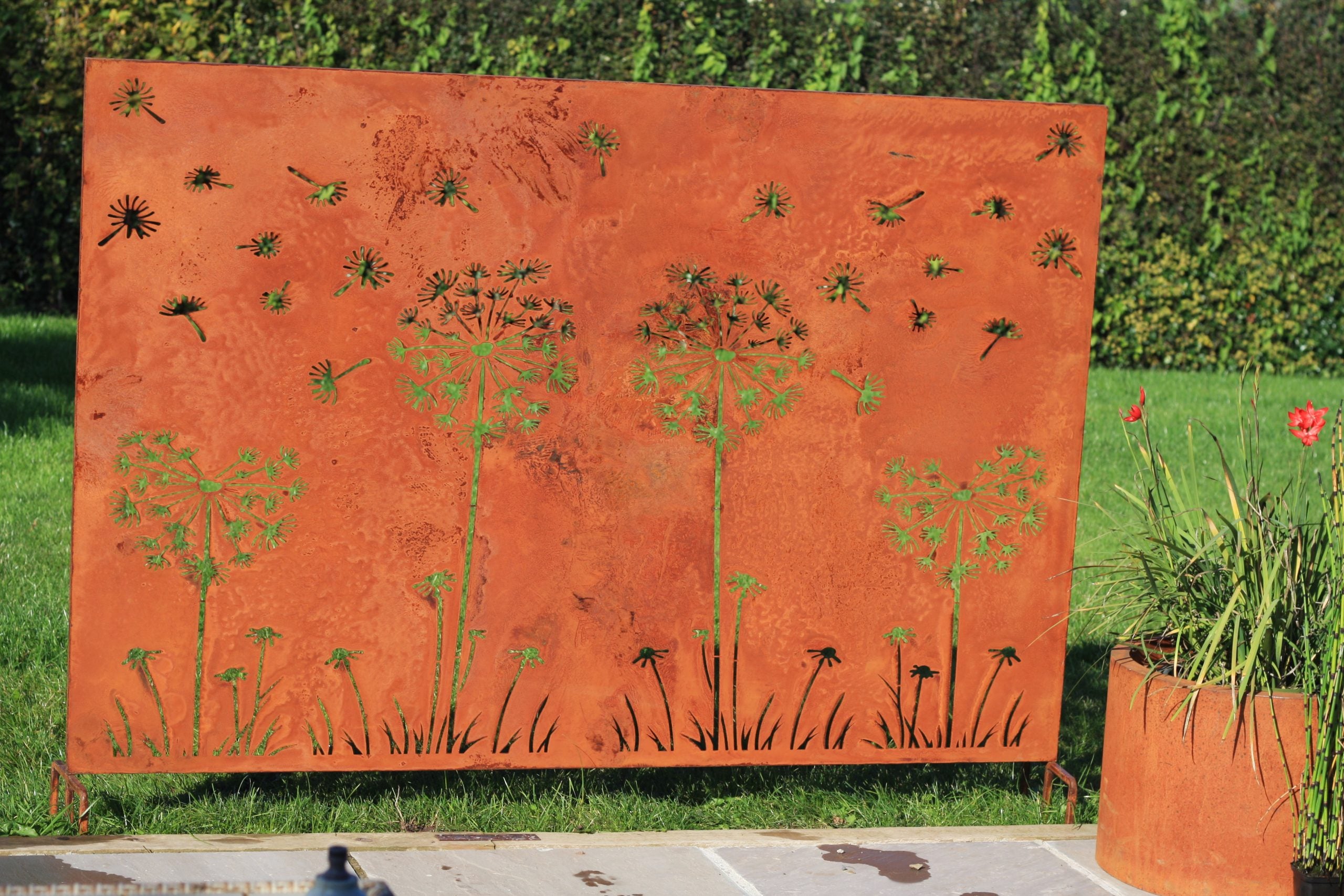 Natural Rust Dandelion XL Steel Garden Panel Privacy Screen | 180x120cm