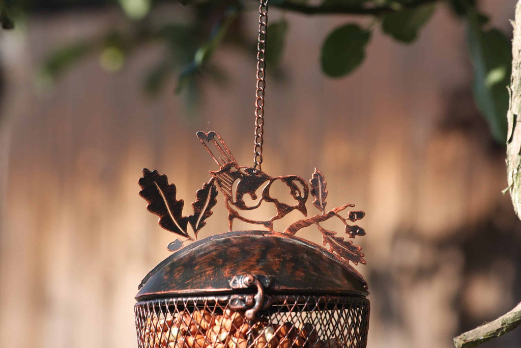 Acorn Bluetit Metal Bird Feeder