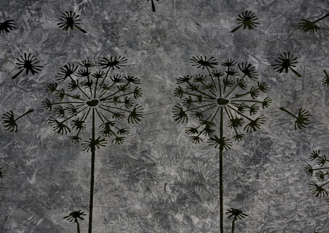 Antique Grey XL Steel Garden Panel Privacy Screen | 180x120cm